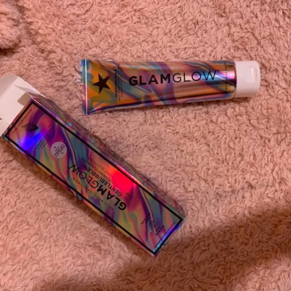 GLAMGLOW Gentle Bubble Cleanser
